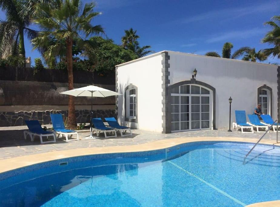 Lovely Villa - Pool Front, Private Roof Terrace, Wifi Fiber Optic コラレホ エクステリア 写真